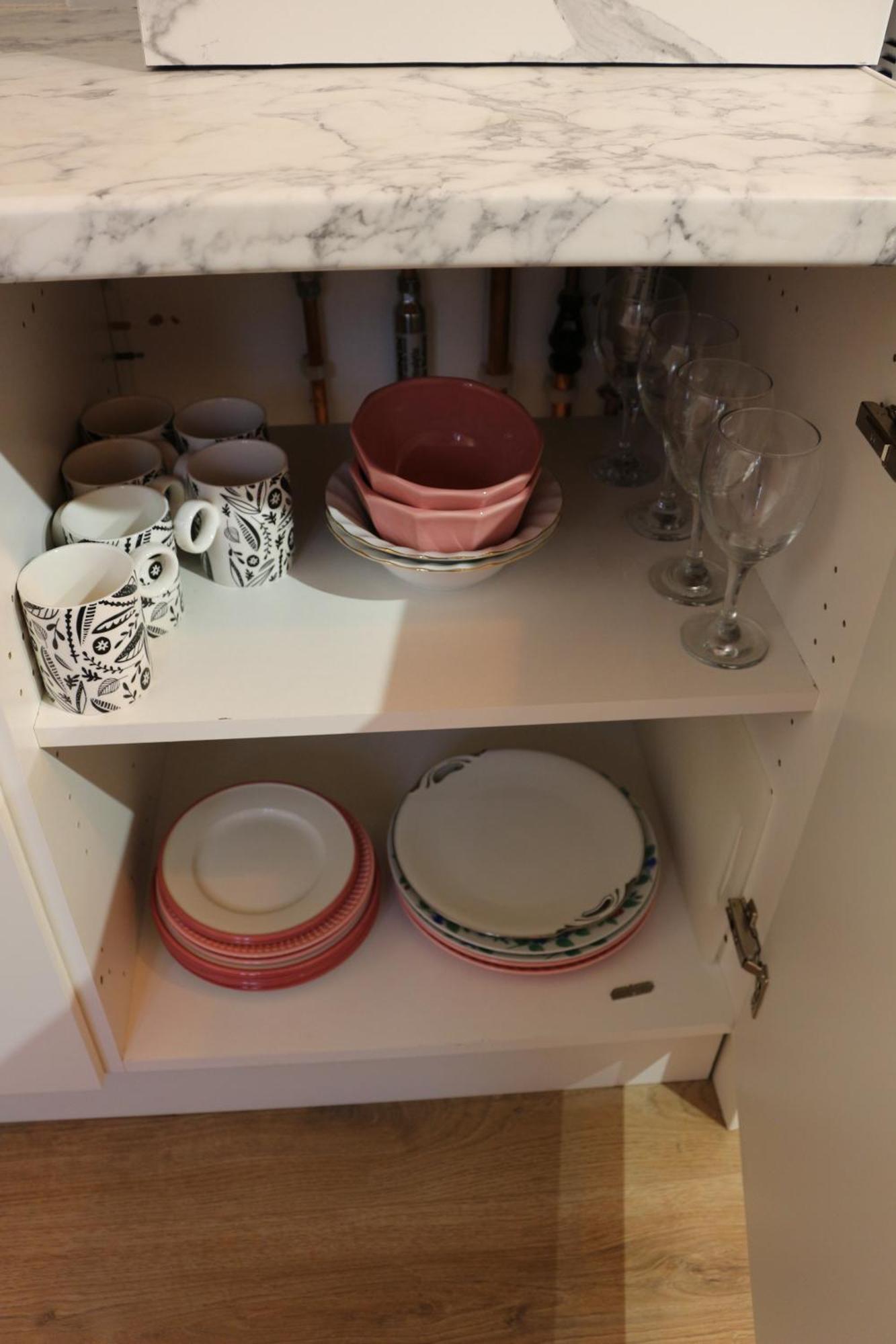 Self Contained, Double Bed Studio, Private Kitchen, Private Bath, Walking Distance To Harry Potter Уотфорд Екстериор снимка